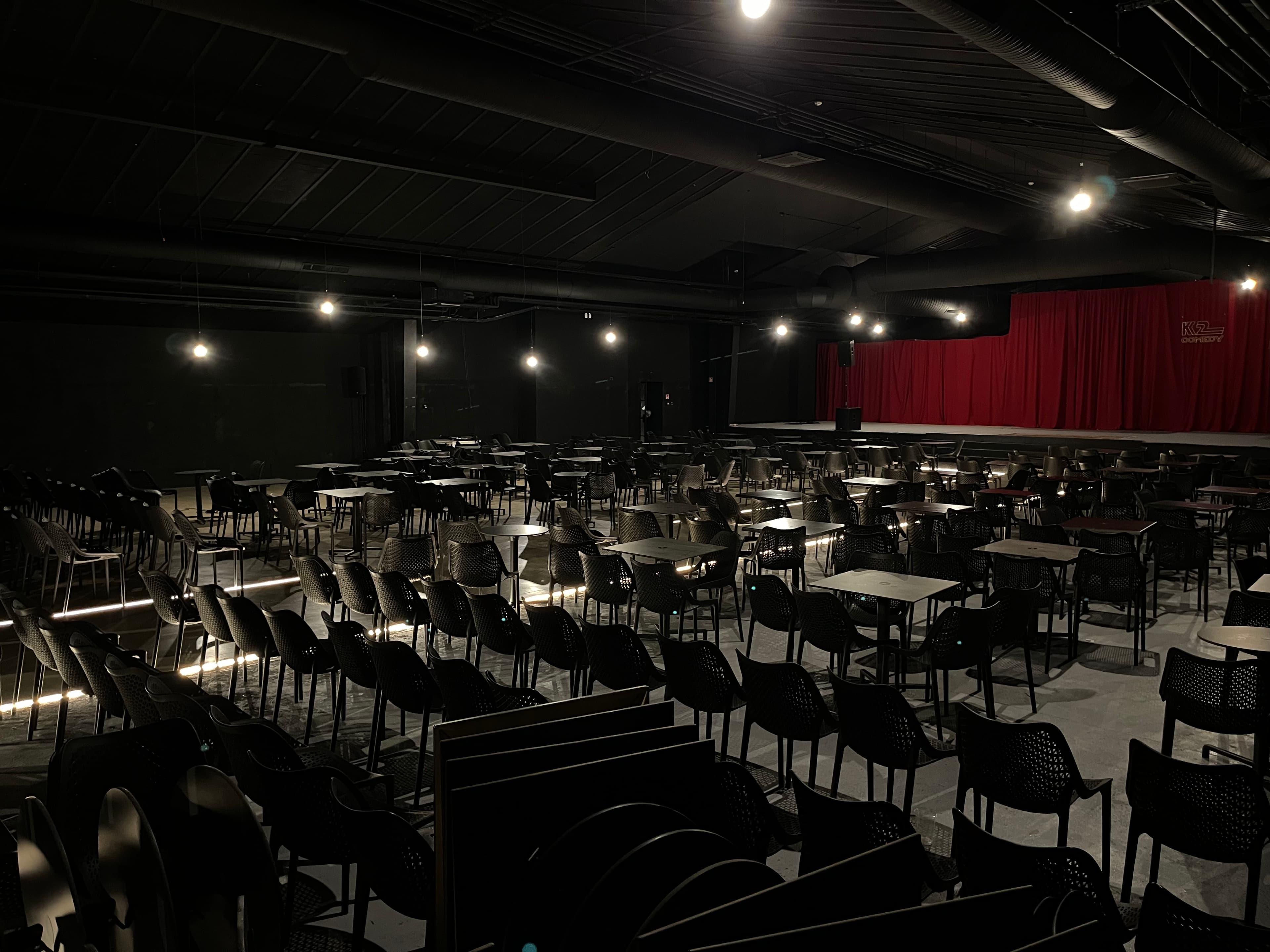 Didžioji salė – 1 / 4